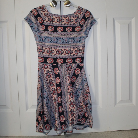 hollister short sleeve dress - Picture 2 of 2